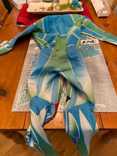 Youth Used Jr/ P/S Small Karbon Ski Suit