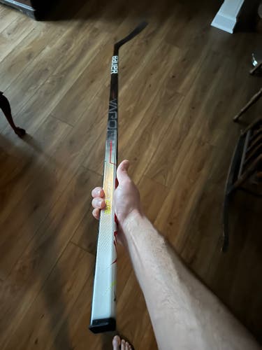 Bauer Vapor Hyperlite P88 Curve 77 Flex Hockey Stick WOW SWEET!