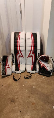 Used 33" Regular Vaughn Pro V Elite Goalie Full Set