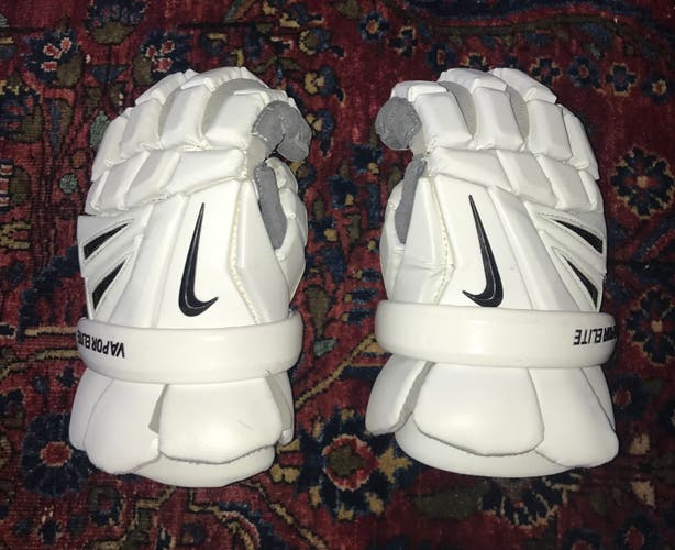 Nike Vapor Elite Gloves Bundle