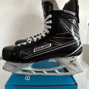 Senior Bauer Regular Width Pro Stock Size 10 Supreme 1S Hockey Skates