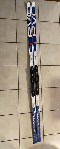 Used Unisex Rossignol EVO Cross Country Skis With Bindings