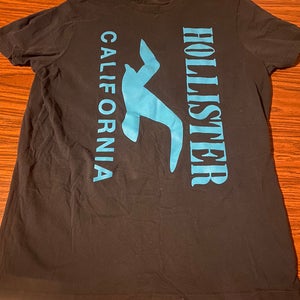 Hollister California Men’s XL Short Sleeve Shirt