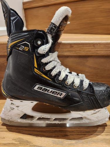 Bauer Supreme 2S Size 6 D Shoe size 7.5