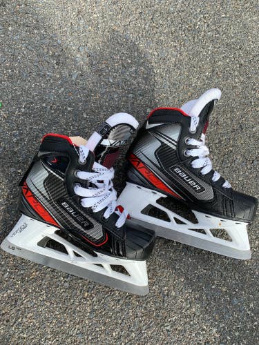 Junior Used Bauer Vapor X2.7 Hockey Goalie Skates D&R (Regular) 1.0