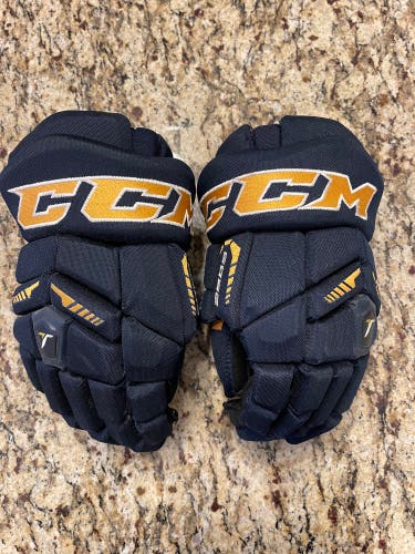 CCM 14" Tacks 6052 Gloves