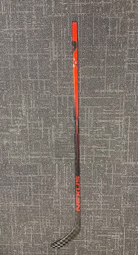 Senior Left Hand P28 Pro Stock Vapor ADV Hockey Stick Dressed As Nexus Geo