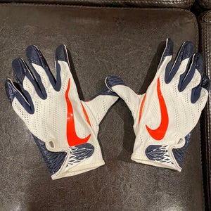 Syracuse football gloves