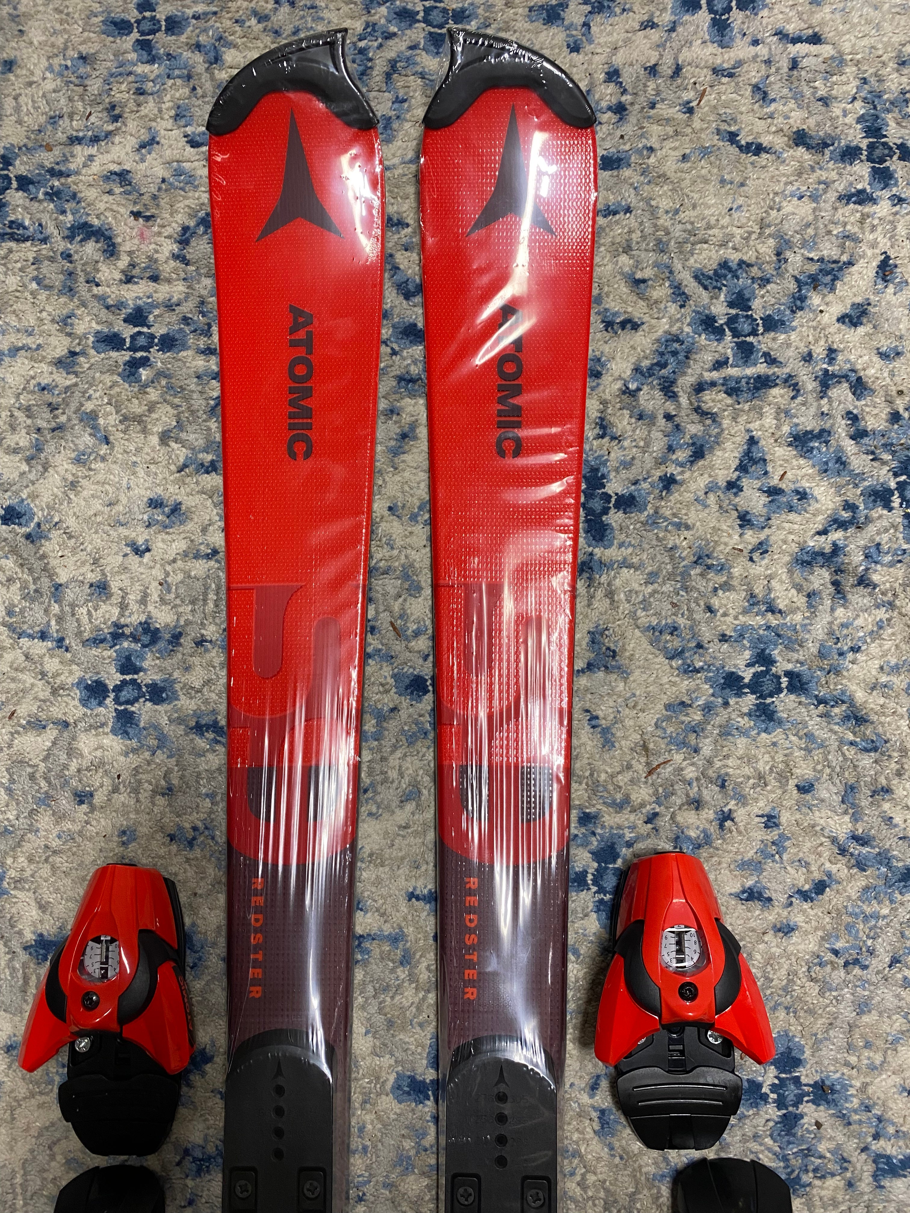 New 2023 Atomic S9 Racing FIS junior 138 with Colt 10 bindings