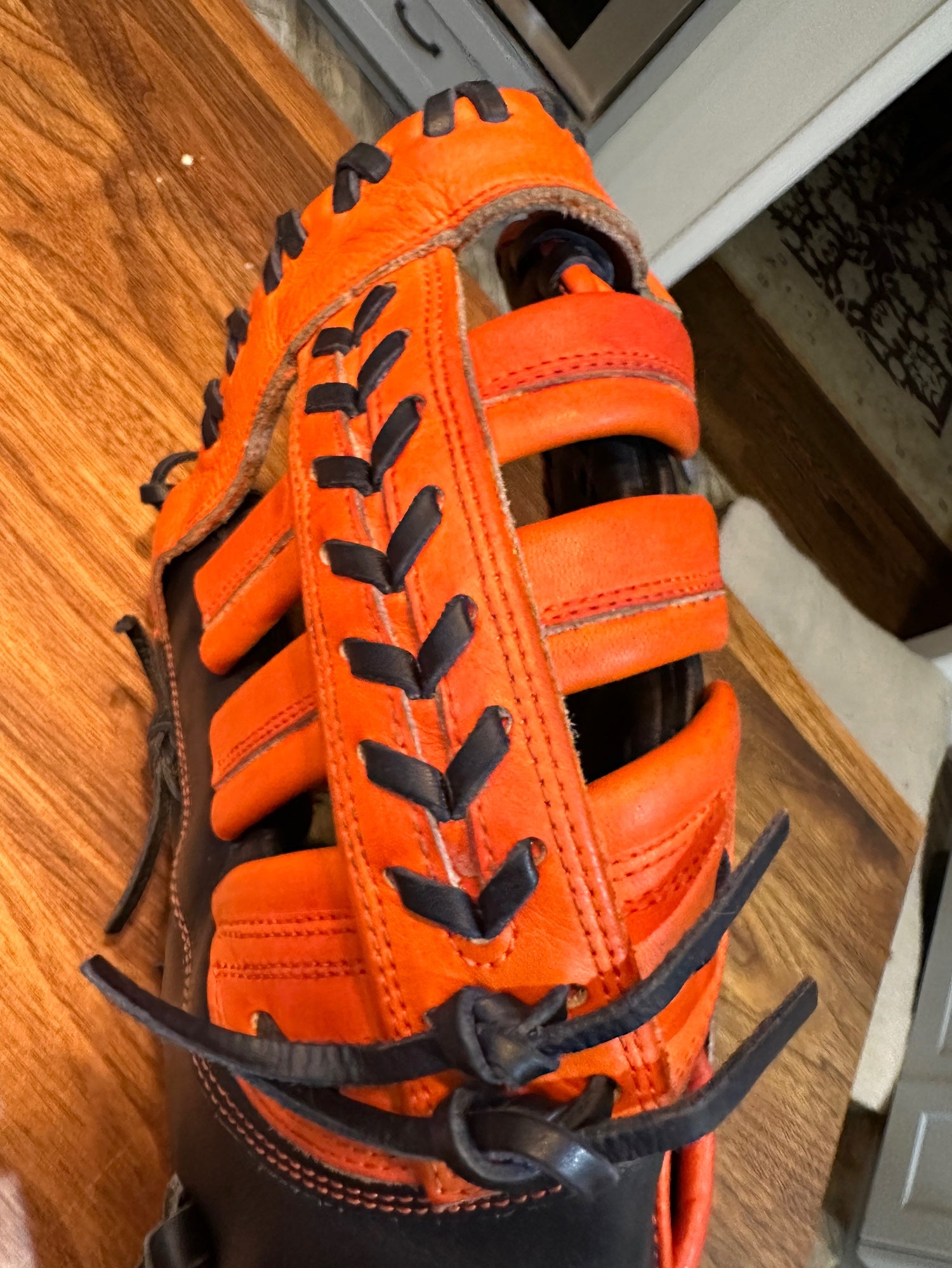 What Pros Wear: Miguel Cabrera's Wilson A2000 1613 Glove - What