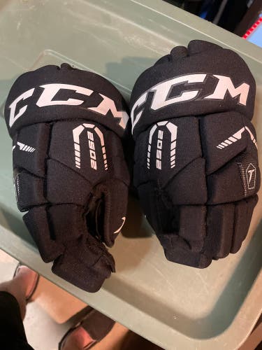 Used CCM 12"  Tacks 4052 Gloves