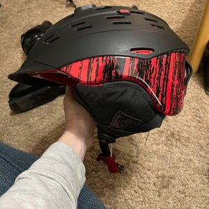 Great Condition Men's Large Smith Variant Helmet