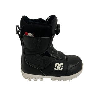Used Dc Shoes Scout Junior 02 Boys' Snowboard Boots