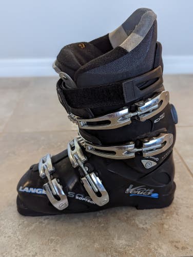 Used Women's Lange All Mountain Venus 7 Ski Boots Medium Flex