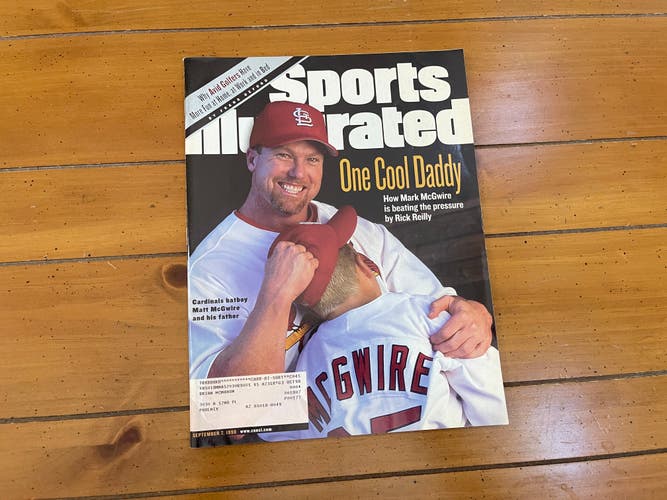 St. Louis Cardinals Mark McGwire MLB BASEBALL 1998 Sports Illustrated Magazine!