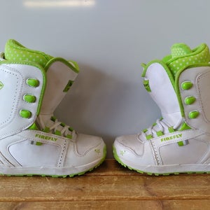 Used Firefly Jr Boot Junior 04 Snowboard Girls Boots