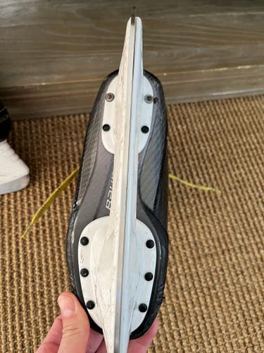 Used Bauer Supreme 3S Pro Hockey Skates Regular Width Size 4.5 + extra LS Pulse blades
