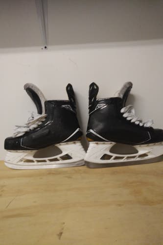 Senior Used Bauer Supreme 1S Hockey Skates Pro Stock Size 9.5