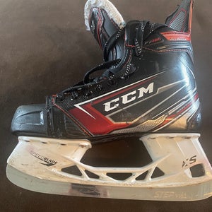 Used CCM Regular Width  Size 6 JetSpeed FT480 Hockey Skates