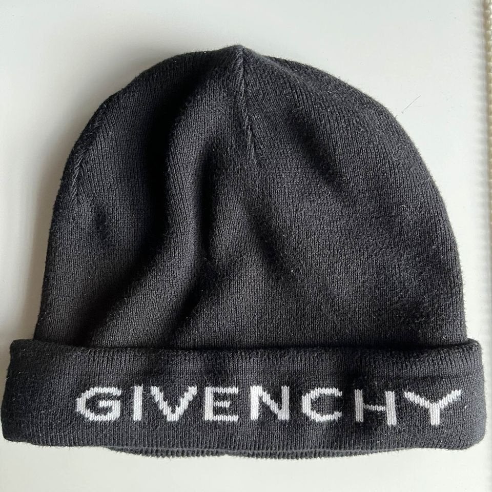 Authentic Men's/Unisex Givenchy Winter Hat Toque | SidelineSwap