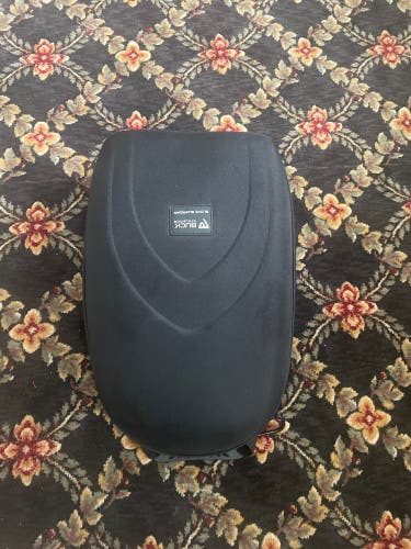 Buck athletic glove guardian