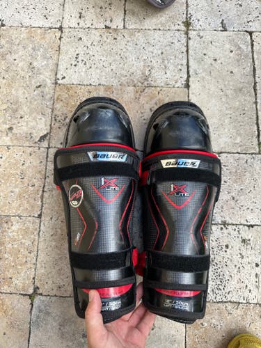 Used Bauer Vapor 1X Lite Shin Pads