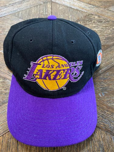 Los Angeles Lakers Vintage Snapback Starter Hat