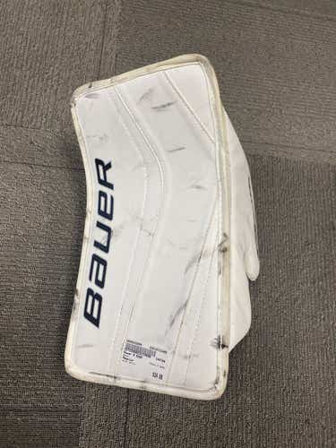 Used Bauer R 5000 Regular Goalie Blockers