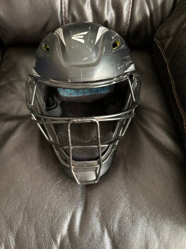 Easton catchers helmet