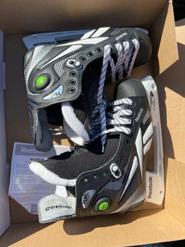 Senior Used Reebok 11K Hockey Skates 7.0