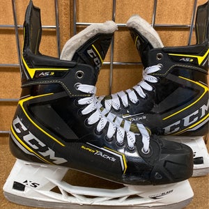 CCM Super tacks as3 Used Senior Size 8.5 Hockey Skates pro