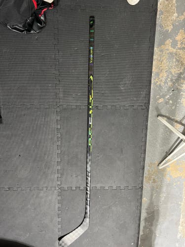 Senior Right Handed P28  Ag5nt Hockey Stick