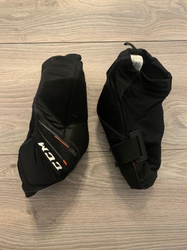 New Adult Large CCM Elbow Pads (EPREF) Ref Pads
