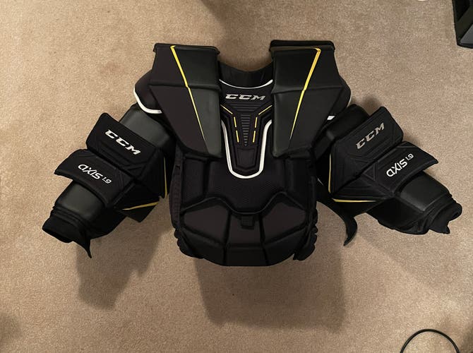 New Senior Small CCM Axis 1.9 Goalie Chest Protector