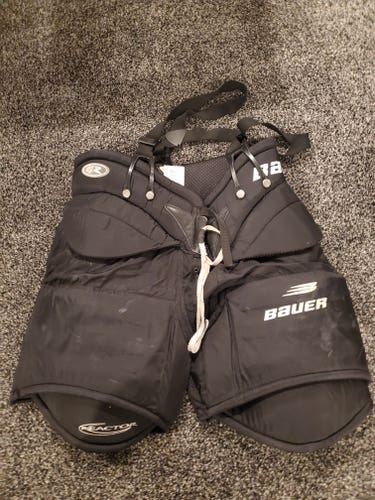 Senior Used Medium Bauer Reactor Hockey Goalie Pants
