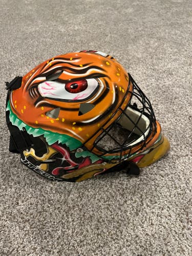 Itech street hockey mask