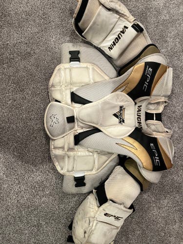 Used Medium Vaughn Epic 8000 Goalie Chest Protector