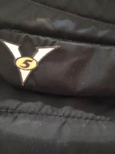 Used Hockey Goalie Pants Vaughn Velocity V5 Youth Extra Large