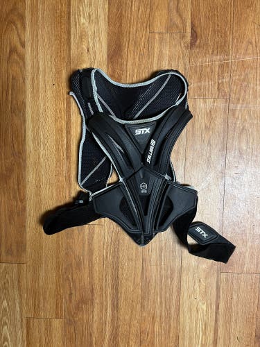 Lacrosse chest pad and pinnie bundle
