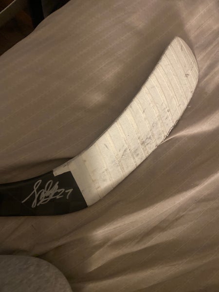 32 Mark Streit Game Used Stick - Autographed - Pittsburgh Penguins