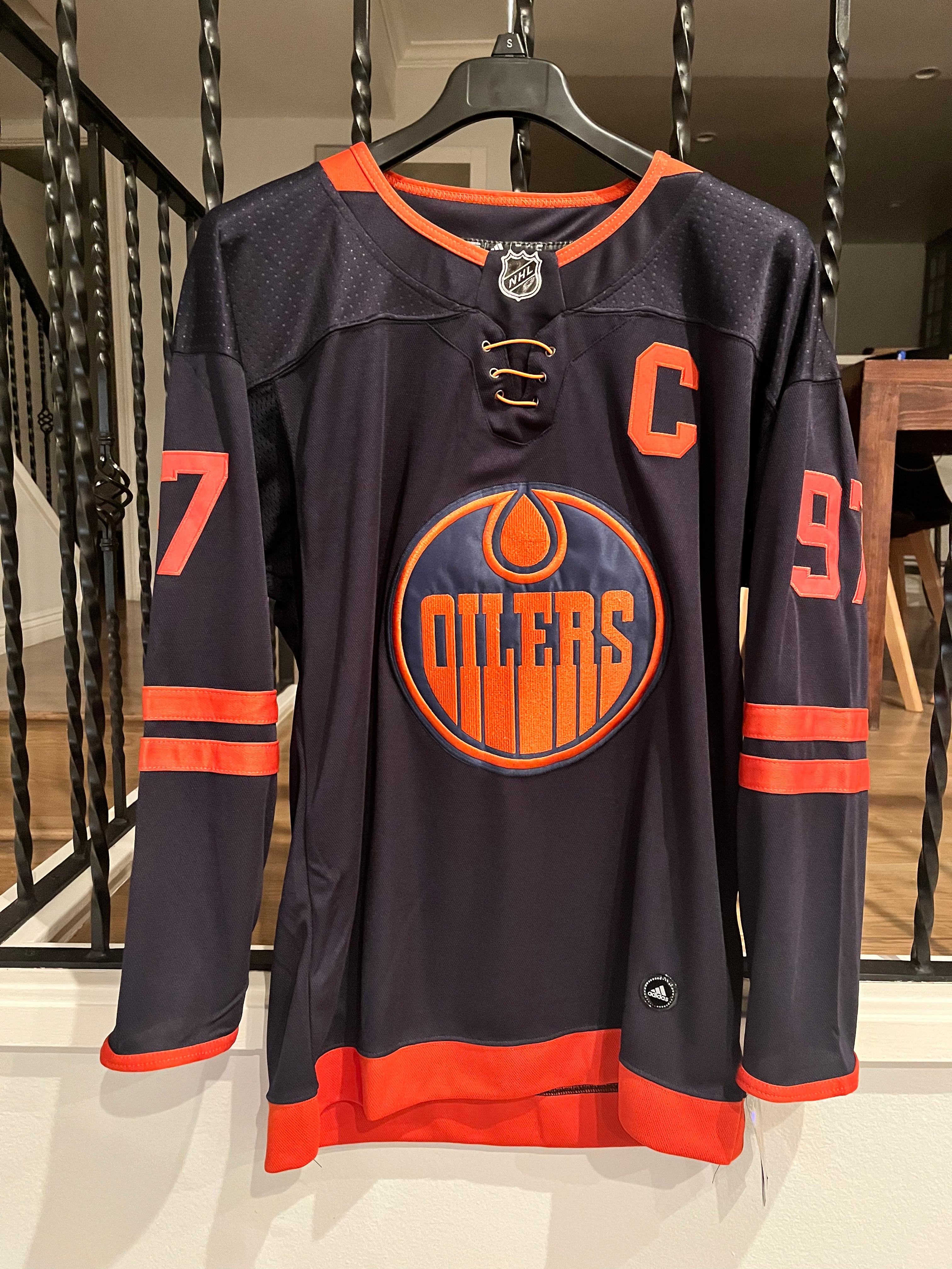 Brand Edmonton Oilers Official Alternate NHL jersey Connor McDavid SidelineSwap