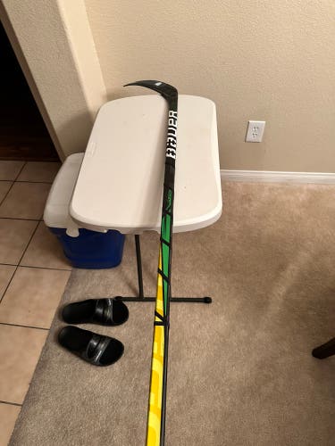 Used Right Handed P92 Supreme UltraSonic Hockey Stick