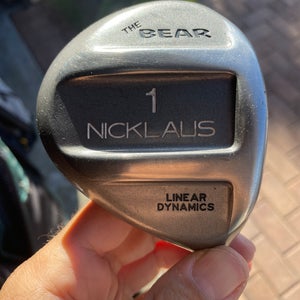Nicklause the bear golf driver.  In right handed  Graphite