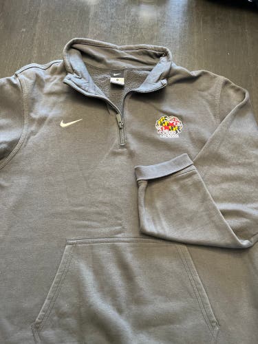 Limited Edition Crabs x Nike 1/4 Zip with Pocket. Size: Men’s XL