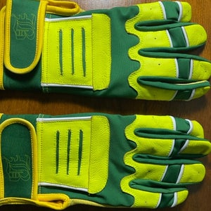 Brand New Medium Batting Gloves