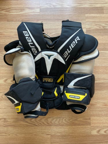 Large Bauer  Supreme pro Goalie Chest Protector