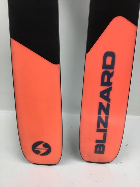 スキー BLIZZARD RUSTLER 10 172cm Blizzard Rustler 10 Skis 2026 | evo