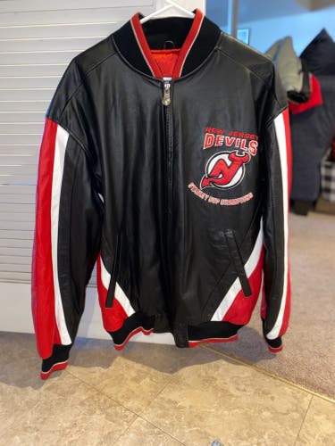 NJ devils Stanley cup 2000 leather jacket