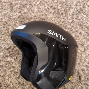 New Unisex Small / Medium Smith Icon Helmet MIPS and FIS qualified