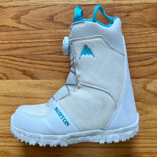 Kids' Burton Grom BOA® Snowboard Boots - Size 3K